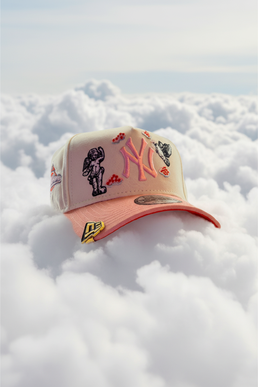 New Era 9Forty A-Frame MLB New York Yankees "HEAVENLY CITY" Edition Cap