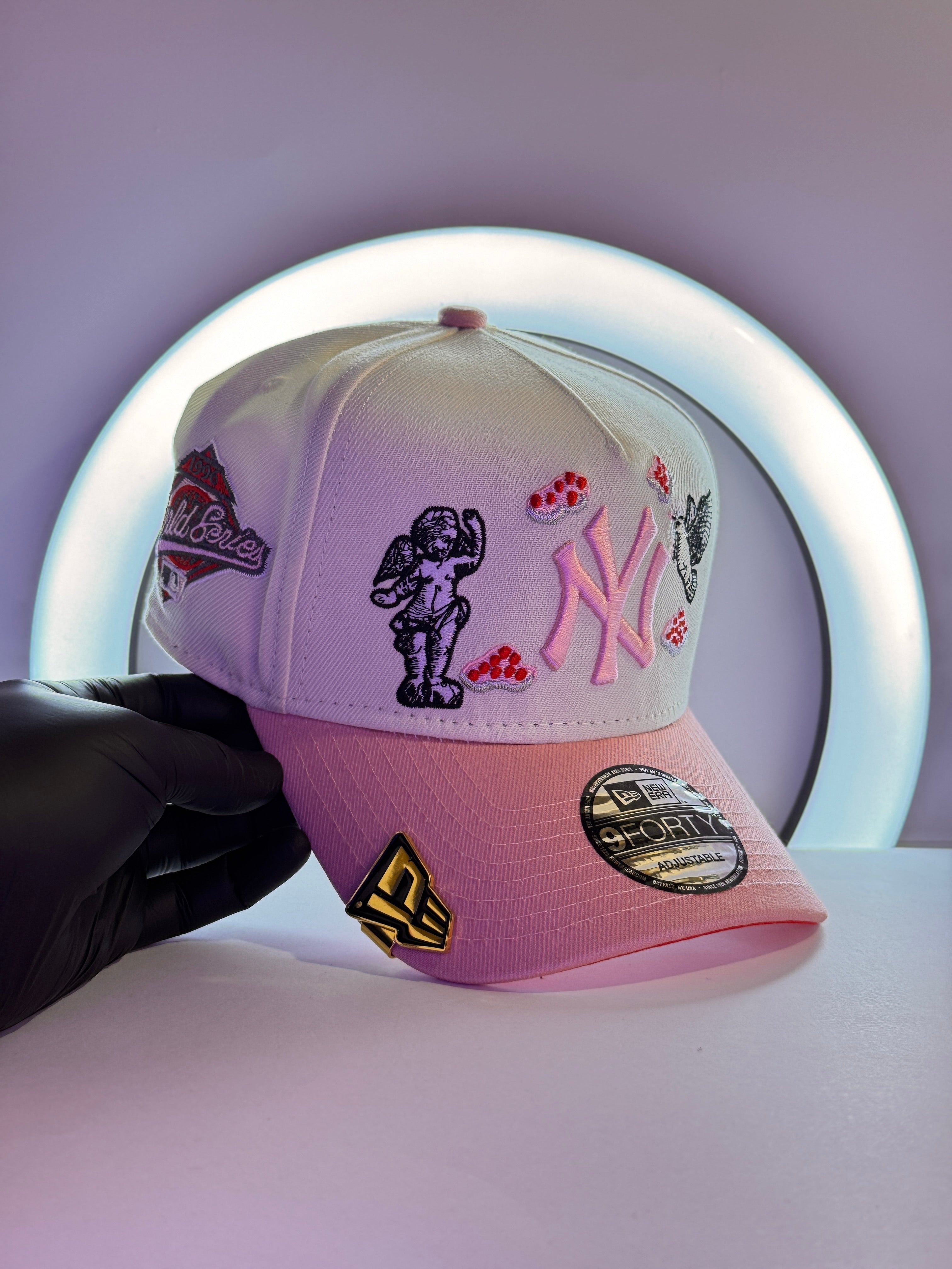 New Era 9Forty A-Frame MLB New York Yankees "HEAVENLY CITY" Edition Cap