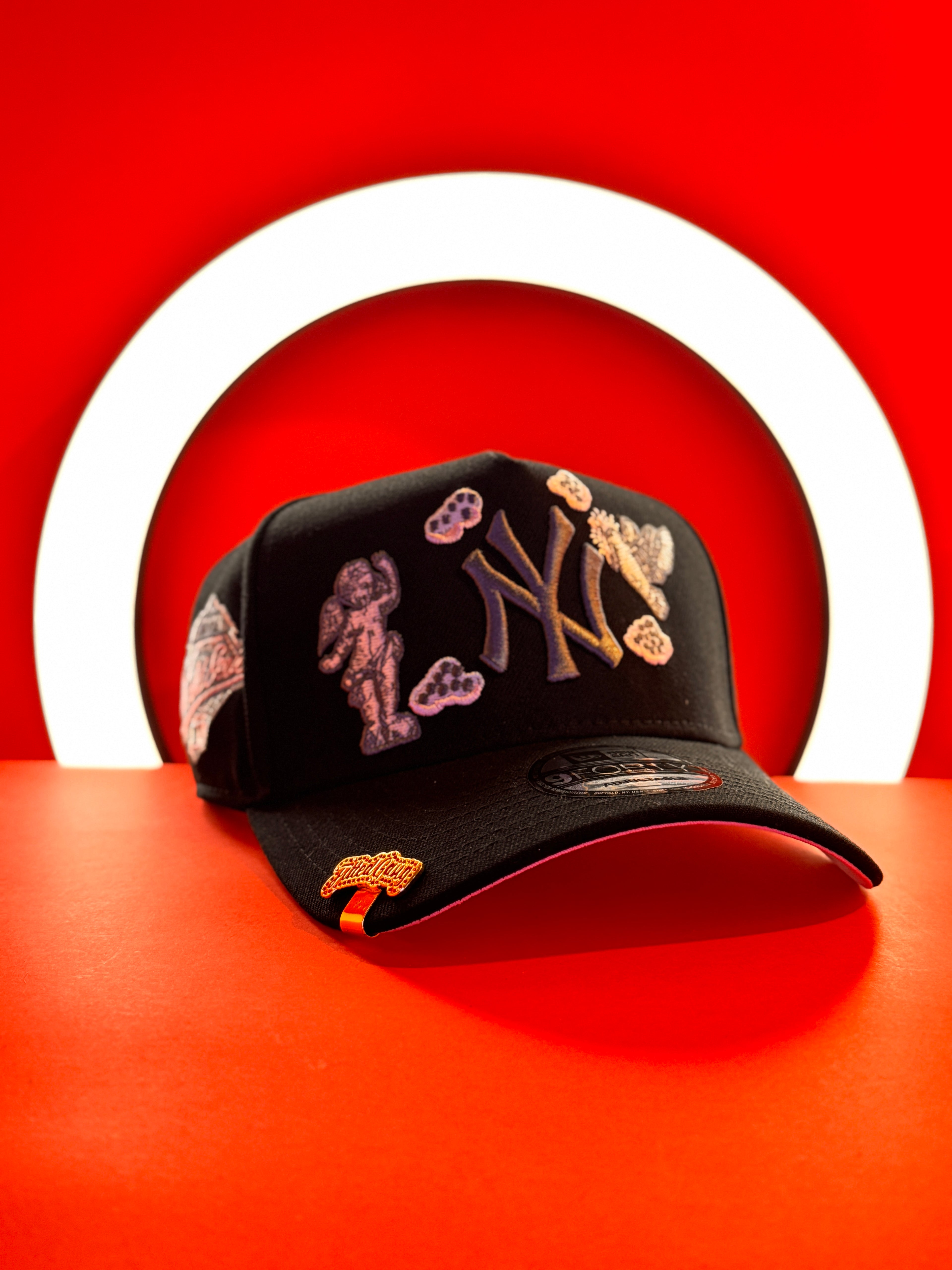 New Era 9Forty A-Frame MLB New York Yankees "HEAVENLY CITY" Edition Cap